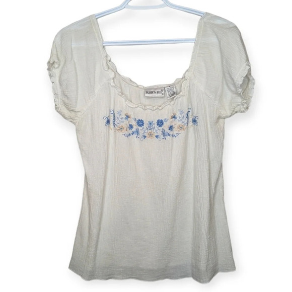 Fashion Bug White Textured Embroidered Blue Floral Neckline Women Medium - Picture 1 of 7